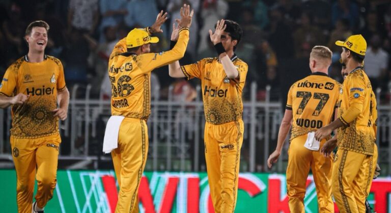 PSL 10: Peshawar Zalmi crush Multan Sultans to claim first win