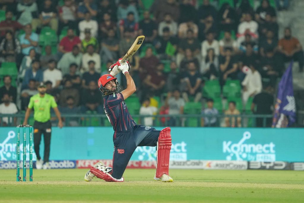Karachi Kings defeat Lahore Qalandars in thrilling rain-affected match