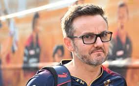 Mike Hesson appointed head coach of Pakistan's white-ball team, Aaqib Javed named director of high performance